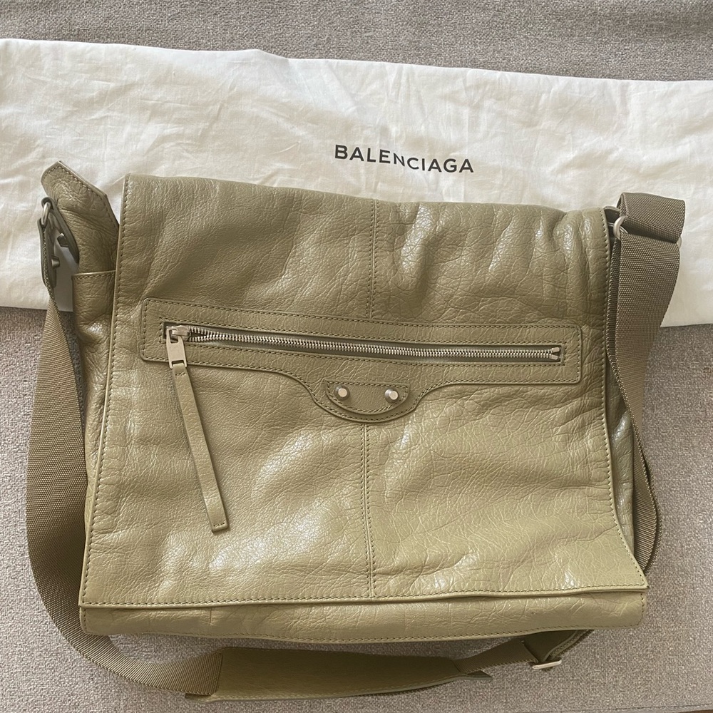 Balenciaga City Messenger Bag